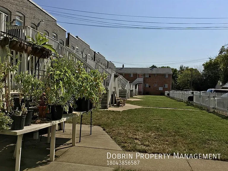 1915 Lakeview Ave #2 — Photo 8
