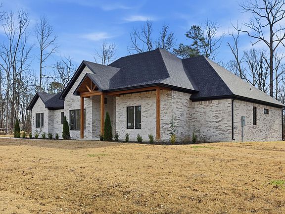 3rd image of 3053 Avilla Manor Trl