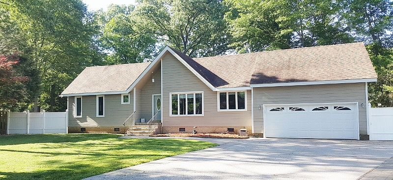 1st image of 1220 Newmarket Dr