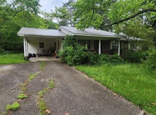 8209 Union Grove Rd, Union Grove, AL 35175