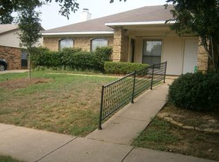 2909 Post Oak Dr, Euless, TX 76039