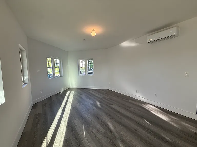 47 Chester Pl #1 — Photo 21