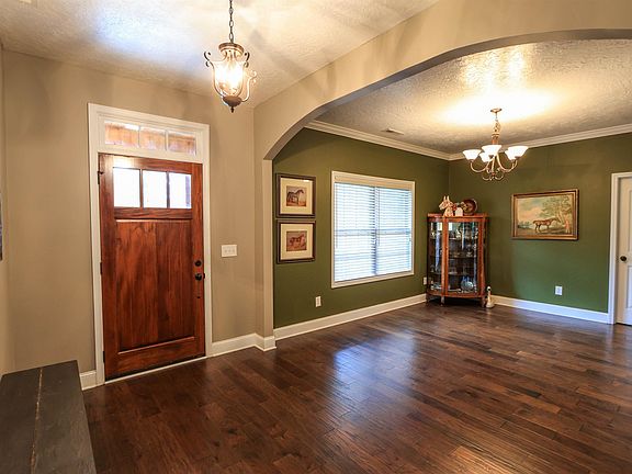 3rd image of 59 Alyssa Ln