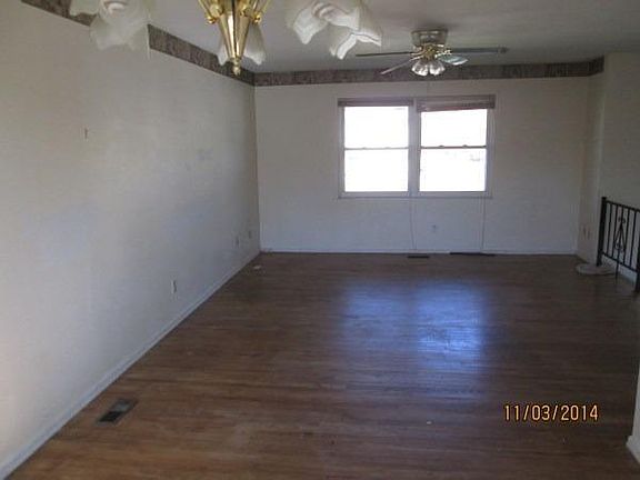 4th image of 322 Chatham Dr
