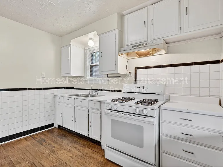 8817 Shady Grove Ave — Photo 22