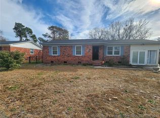 877 Kaywood Dr, Fayetteville, NC 28311