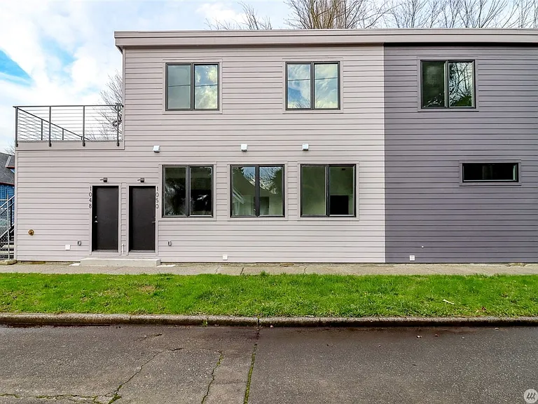 8333 Dallas Ave S — Photo 1
