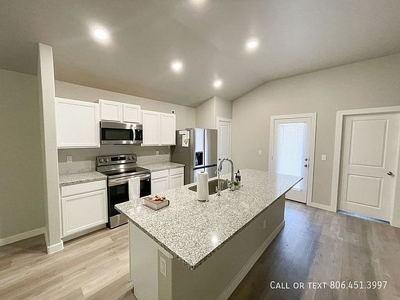 4th image of 3401 Urbana Pl