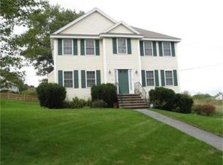5 Crossman Rd, Woburn, MA 01801