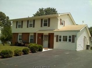 432 University Dr, Waldorf, MD