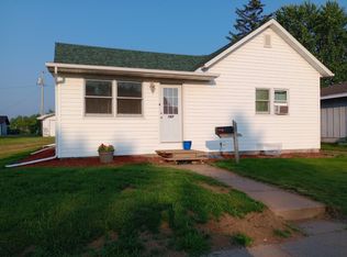 587 S Lake Ave, Phillips, WI 54555