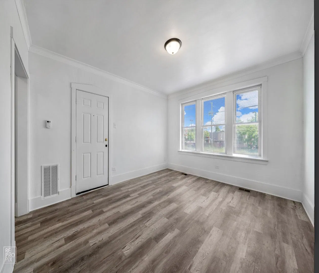 Studio, 1.0 bath, 675 sqft, $850 — Photo 1