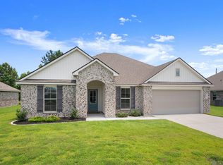 12737 Fowler Dr, Denham Springs, LA 70706