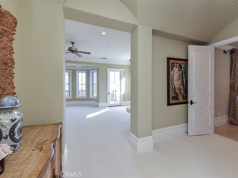 11 Skyridge — Photo 46