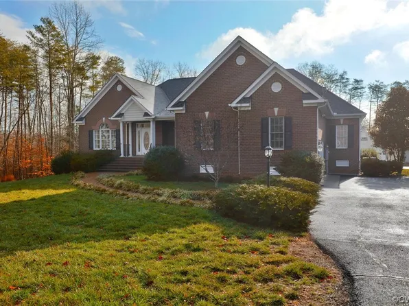2303 Bexley Wood Run, Goochland, VA 23063