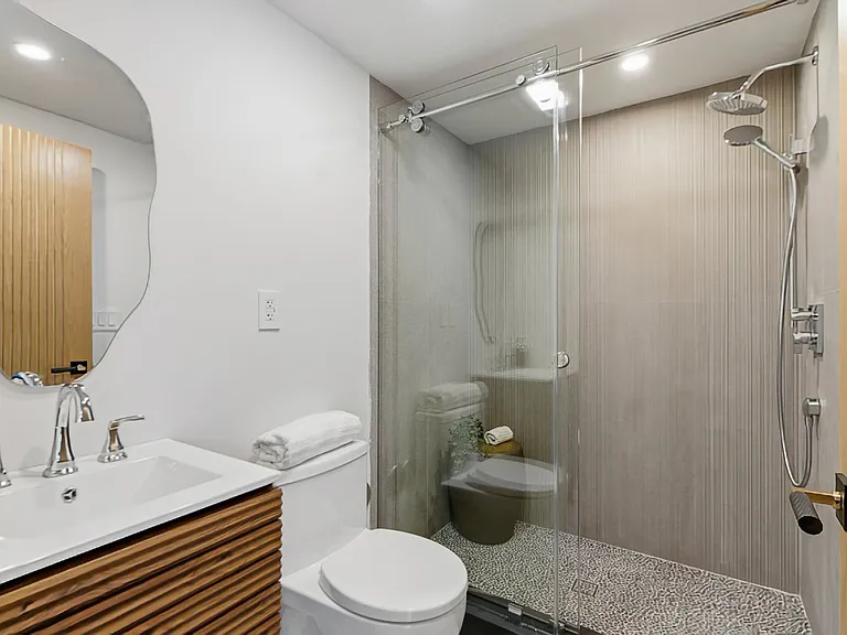 1764 E Loma Alta Dr — Photo 45