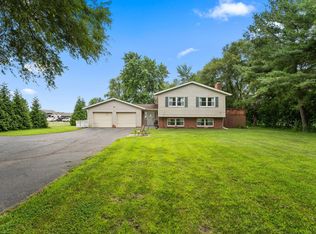 374 E 1125 S, Kouts, IN 46347