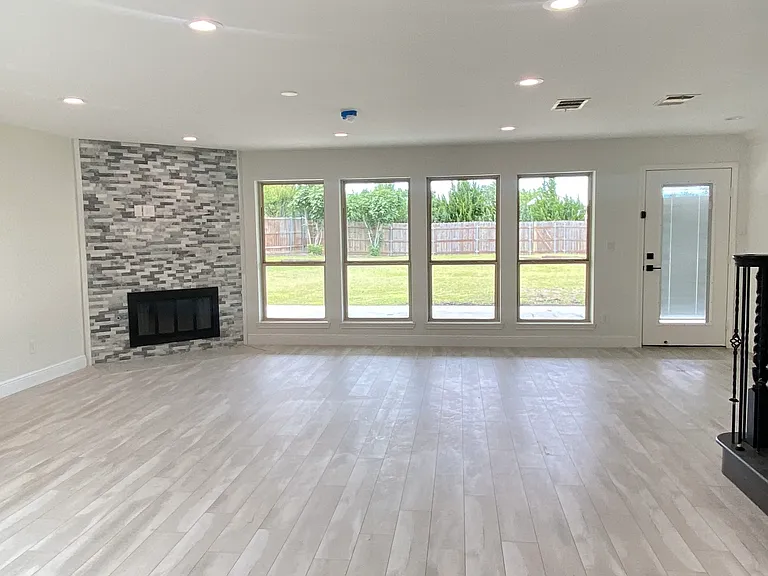 421 Tallowtree Dr #1 — Photo 11
