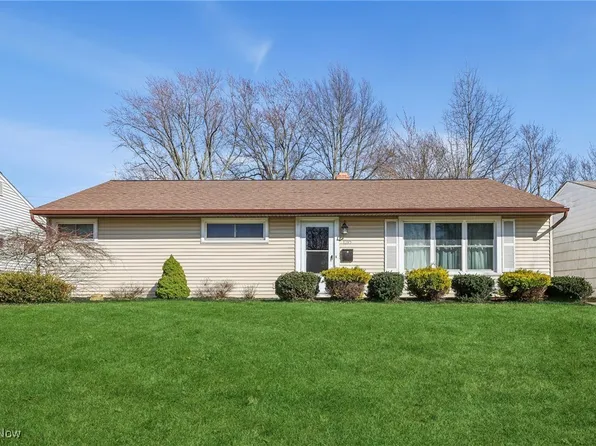 1295 Ranchland Dr, Mayfield Heights, OH 44124