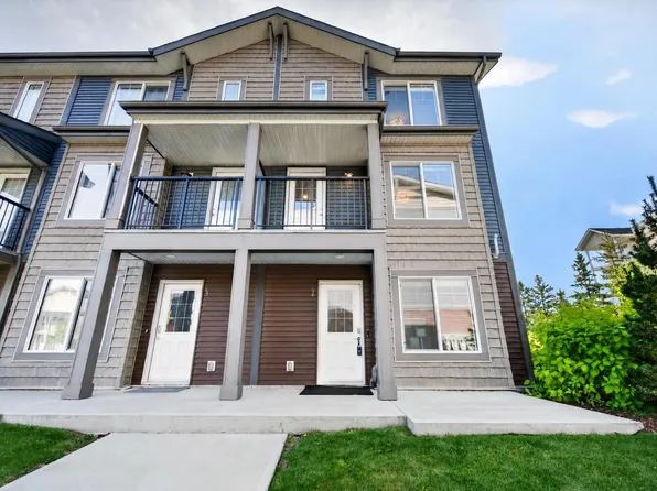 3025 151st Ave NW #44, Edmonton, AB T5Y 3W4