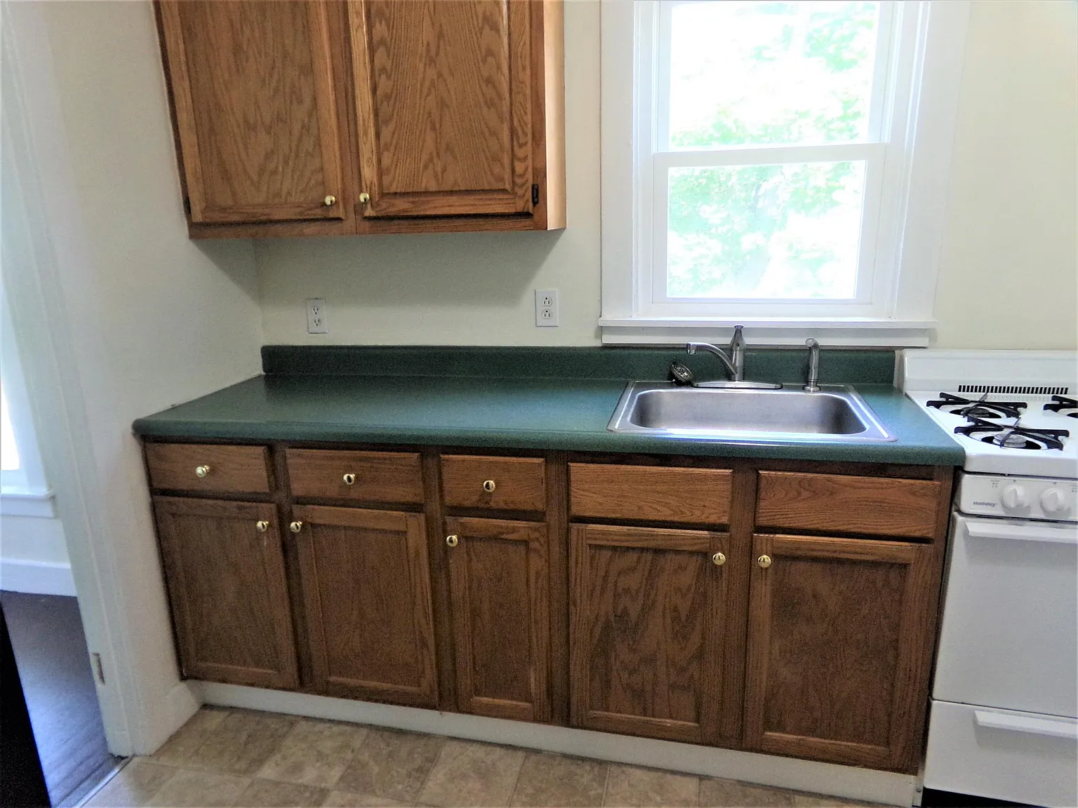 1 bed, $1,325 — Photo 4