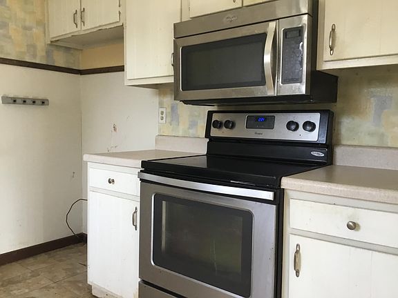 4th image of 3154 Fairoaks Dr