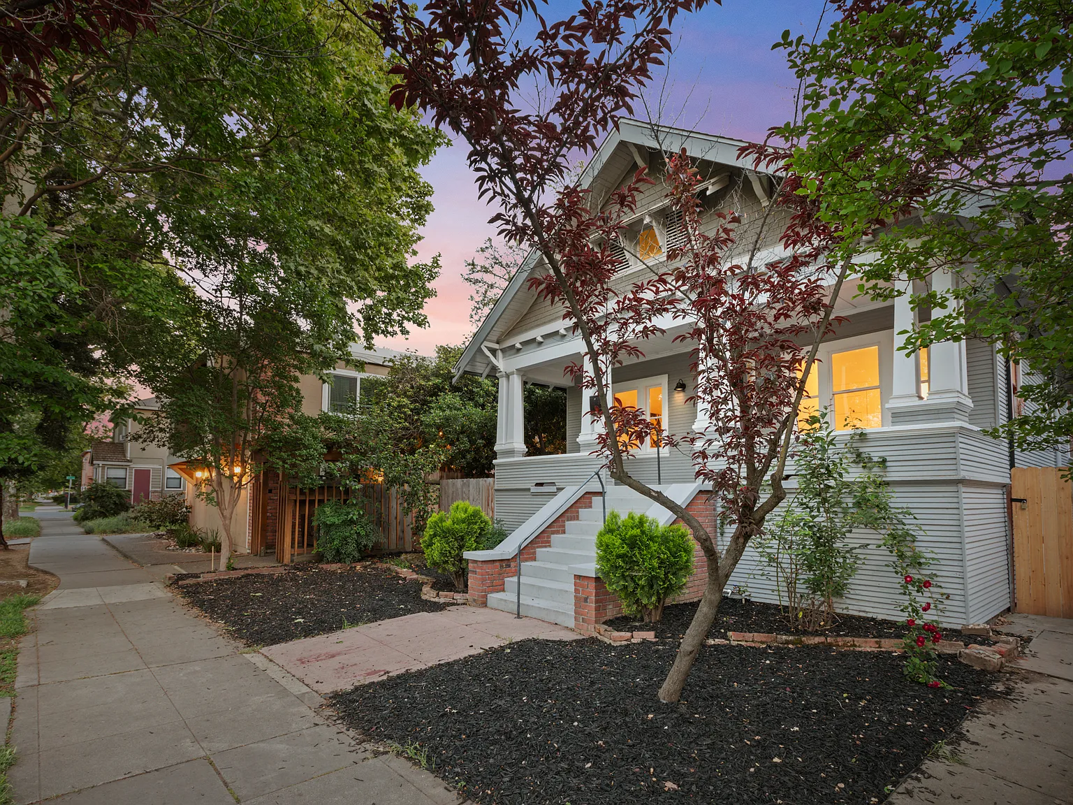 3 bed, 1300 sqft, $3,000 — Photo 3
