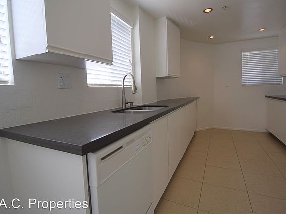 5th image of 5002 Tujunga Ave #17183661
