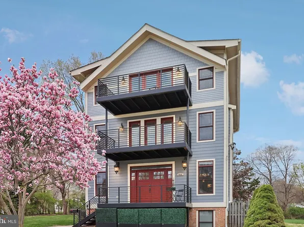 816 S Veitch St, Arlington, VA 22204