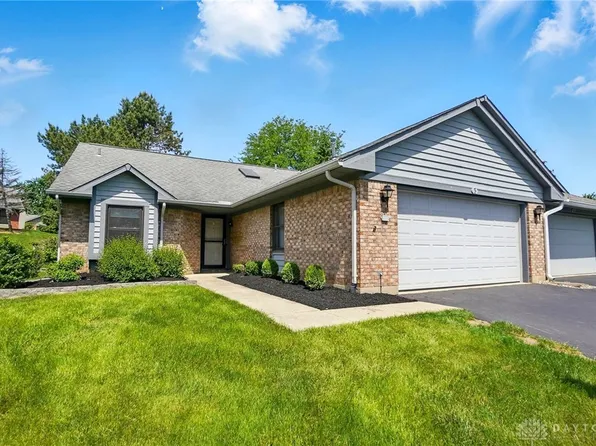 3 Pheasant Run Cir, Springboro, OH 45066