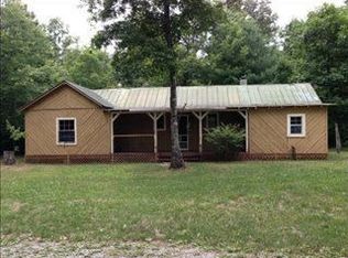 381 John Q Wyatt Rd, Crossville, TN 38571
