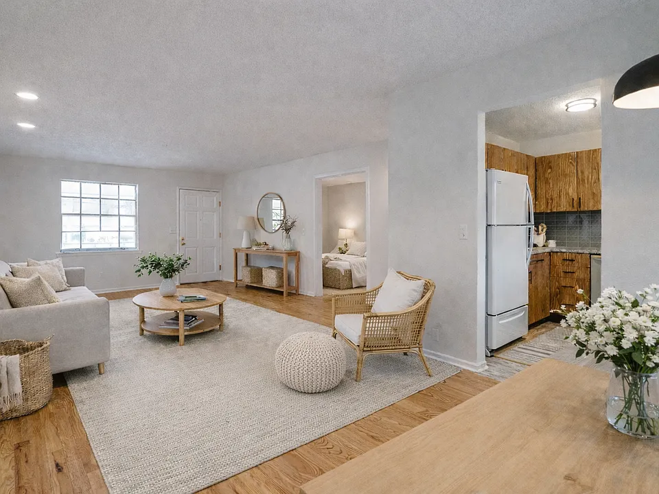 Sunset Rock Apartments