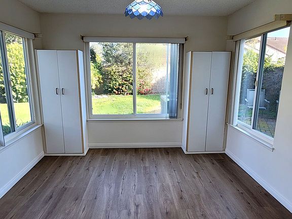 5th image of 417 San Miguel Cir