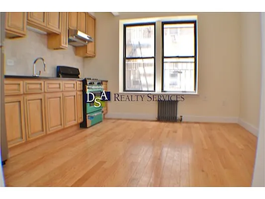 Rented by DSA Realty | media 28