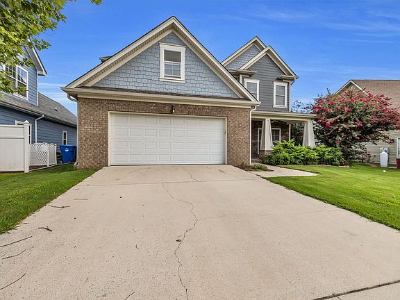 2nd image of 2416 Waterhaven Dr