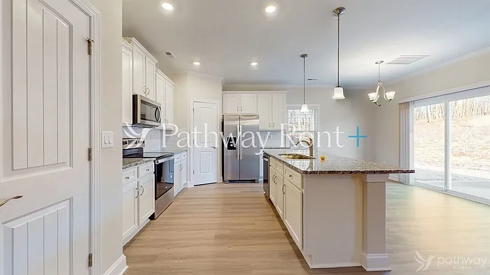 153 Susannah St — Photo 8