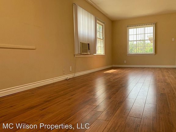 2nd image of 1321-1325 E Wilson Ave #3