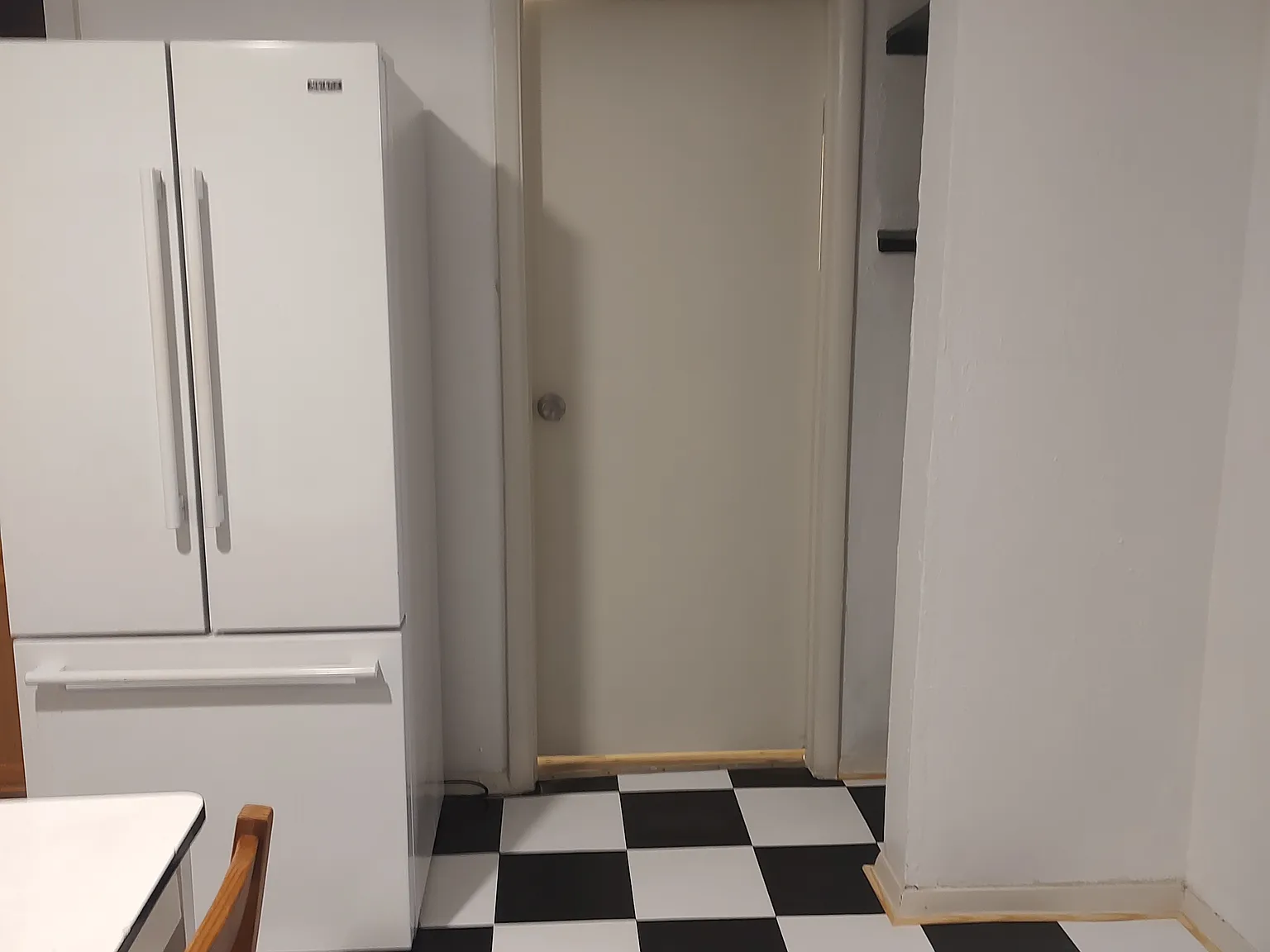 1339 Lincoln Ave — Photo 3