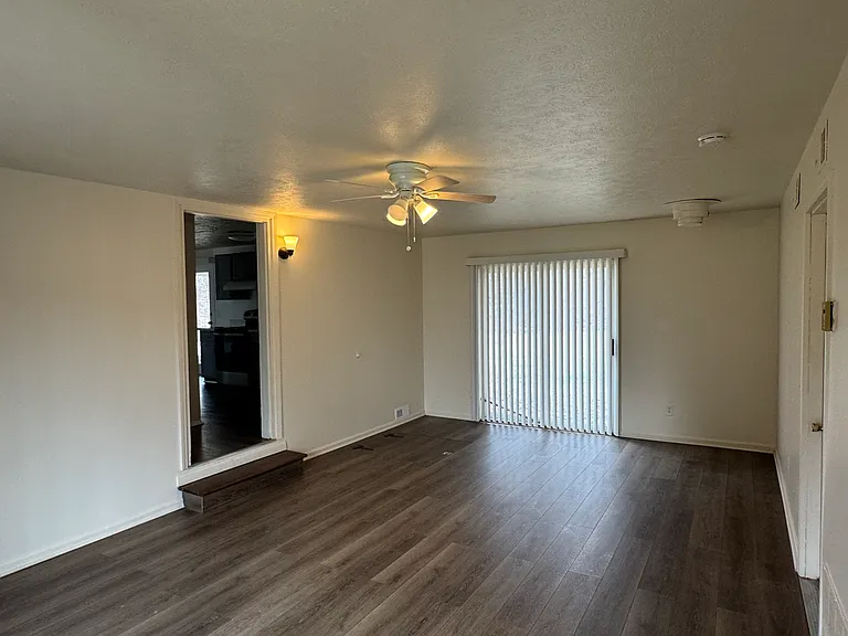 5405 Plantation Dr — Photo 14