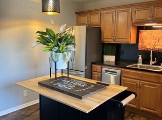 1529 Wirt Rd, Houston, TX 77055