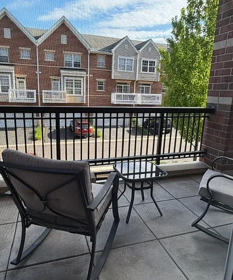 390 W Mahogany Ct #203 — Photo 11