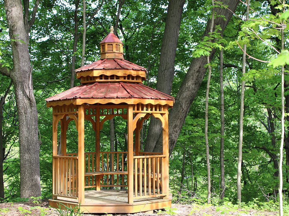 Gazebo over Wildcat Creek 