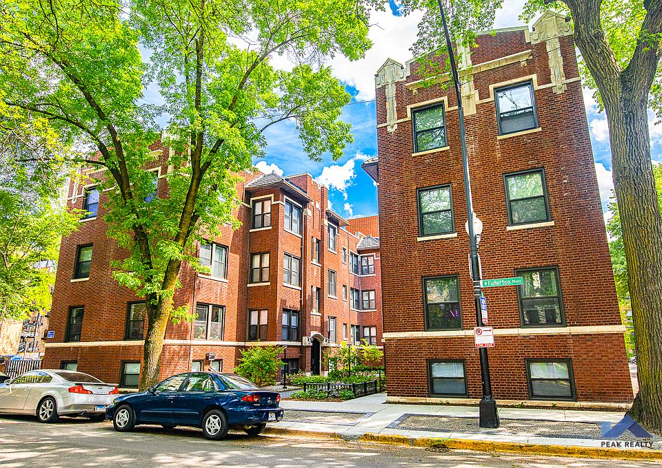 1st image of 523 W Fullerton Pkwy #2728149