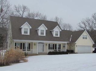 67 Nelson Ct, Lake Ozark, MO 65049