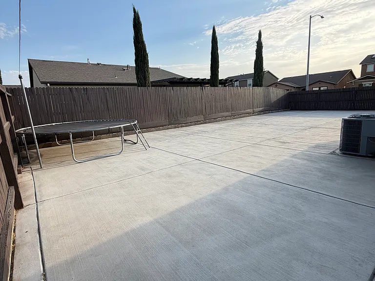 5581 W Pontiac Way — Photo 5
