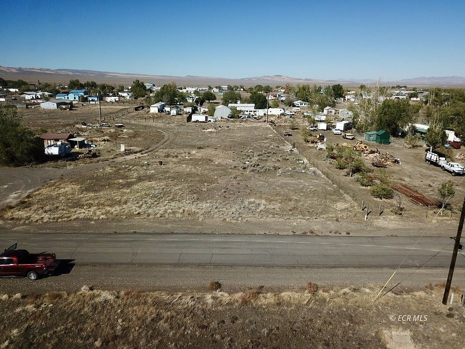 1st image of 456 4th St