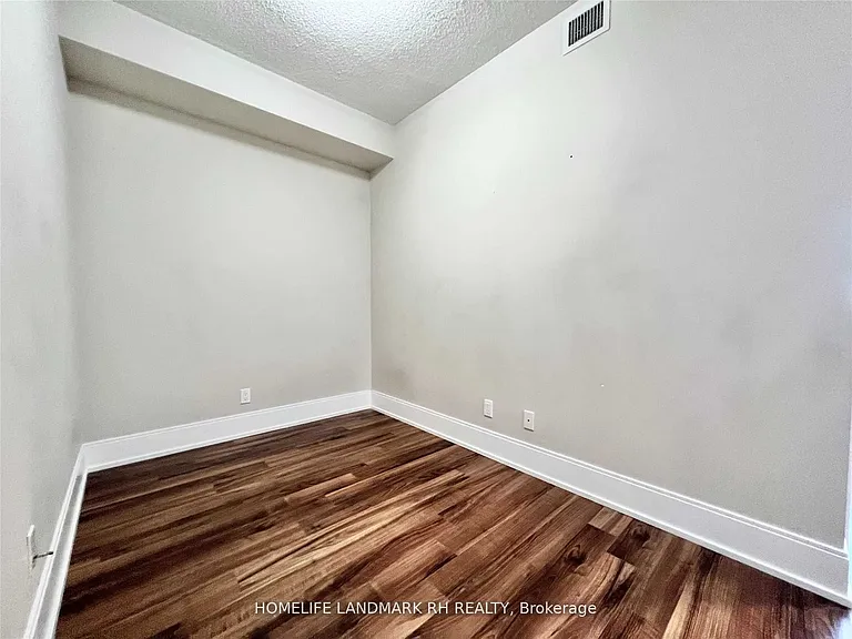 15 Viking Ln #901 — Photo 12