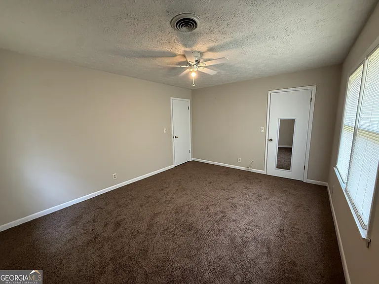 602 Hillcrest Dr — Photo 27