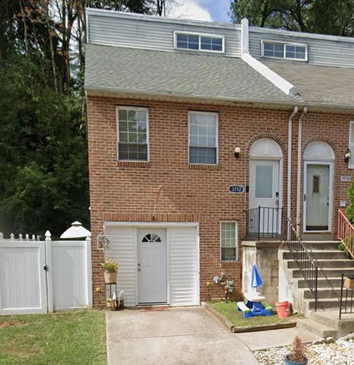 1st image of 3712 Vale Ln