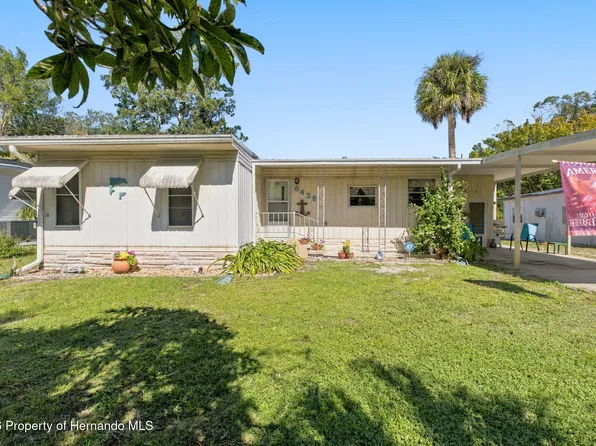 6439 Theresa Ave, Weeki Wachee, FL 34607